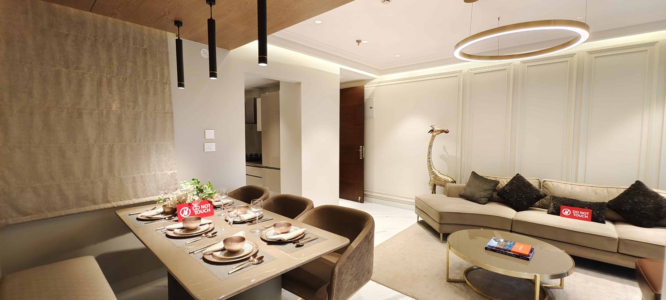 Solitairian City Dining Area View